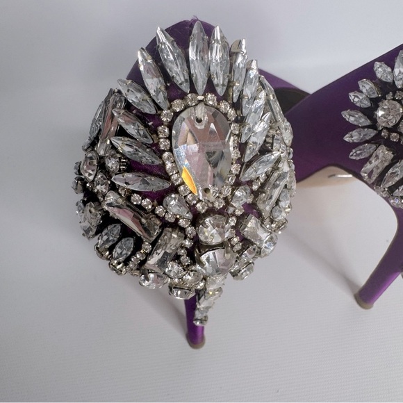 Badgley Mischka Berry Satin Purple Pointed Toe Embellished Heel Pumps Size 7.5 - Picture 5 of 8